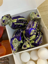 Load image into Gallery viewer, Father's Day Individual Pick n Mix Retro Box no gum