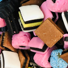 Load image into Gallery viewer, Father’s Day Liquorice Box